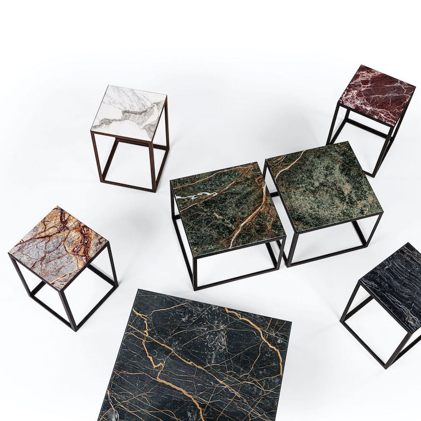 janua | sc 54 coffee table stone | rainforest brown | deep black | 80x80x25cm