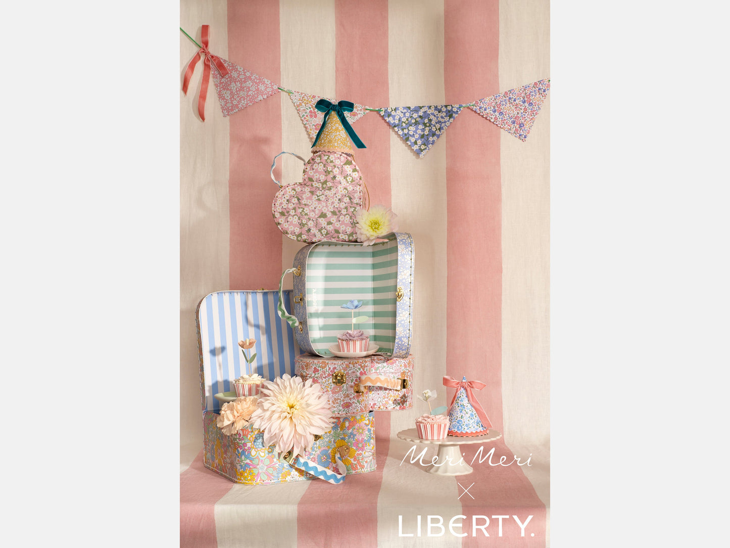 Meri Meri x Liberty Scallop Edge Garland