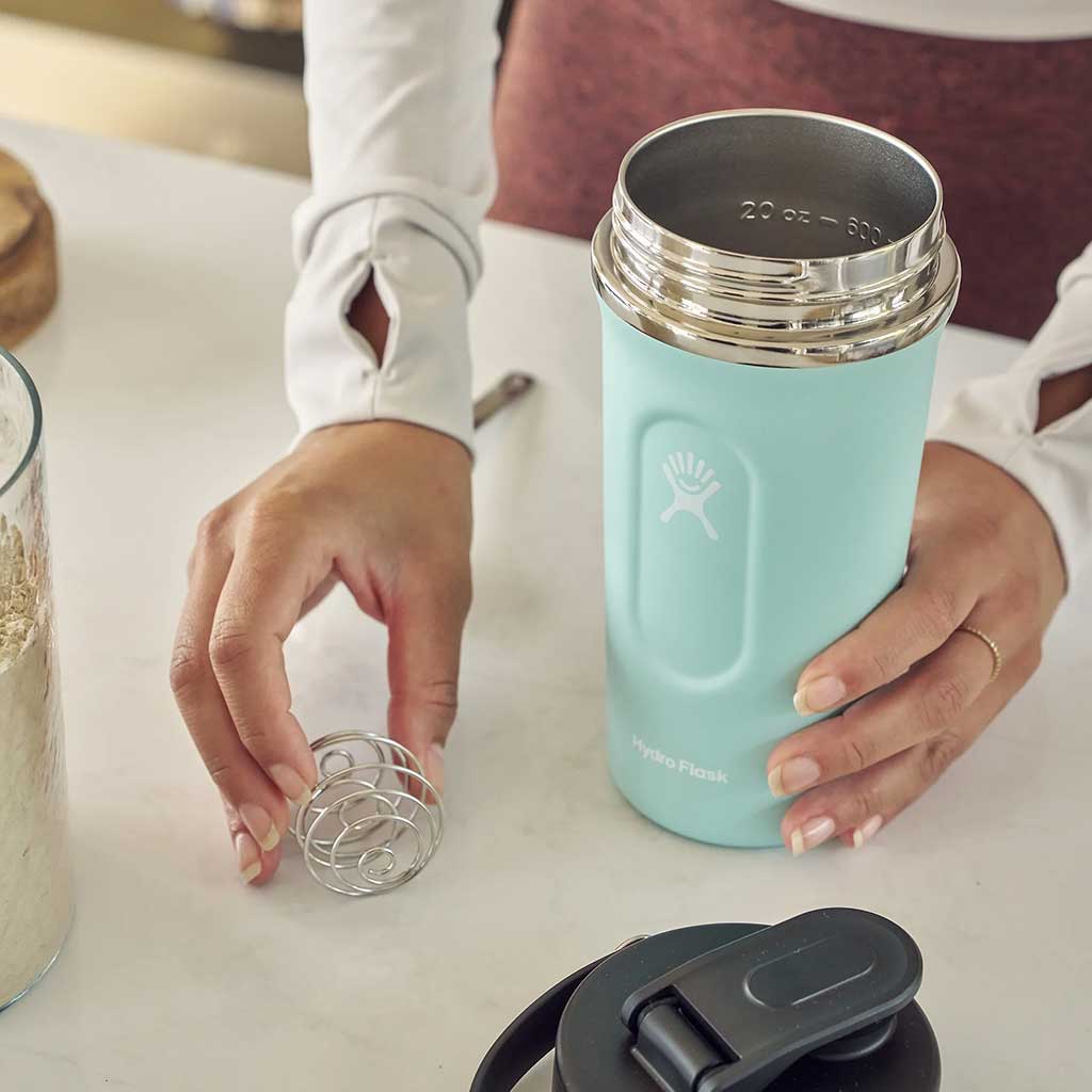 24 oz Insulated Shaker Bottle