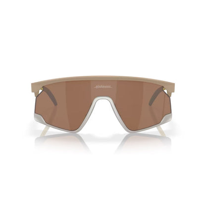 OAKLEY - BXTR | Matte Terrain Tan Frame w/ Prizm Tungsten