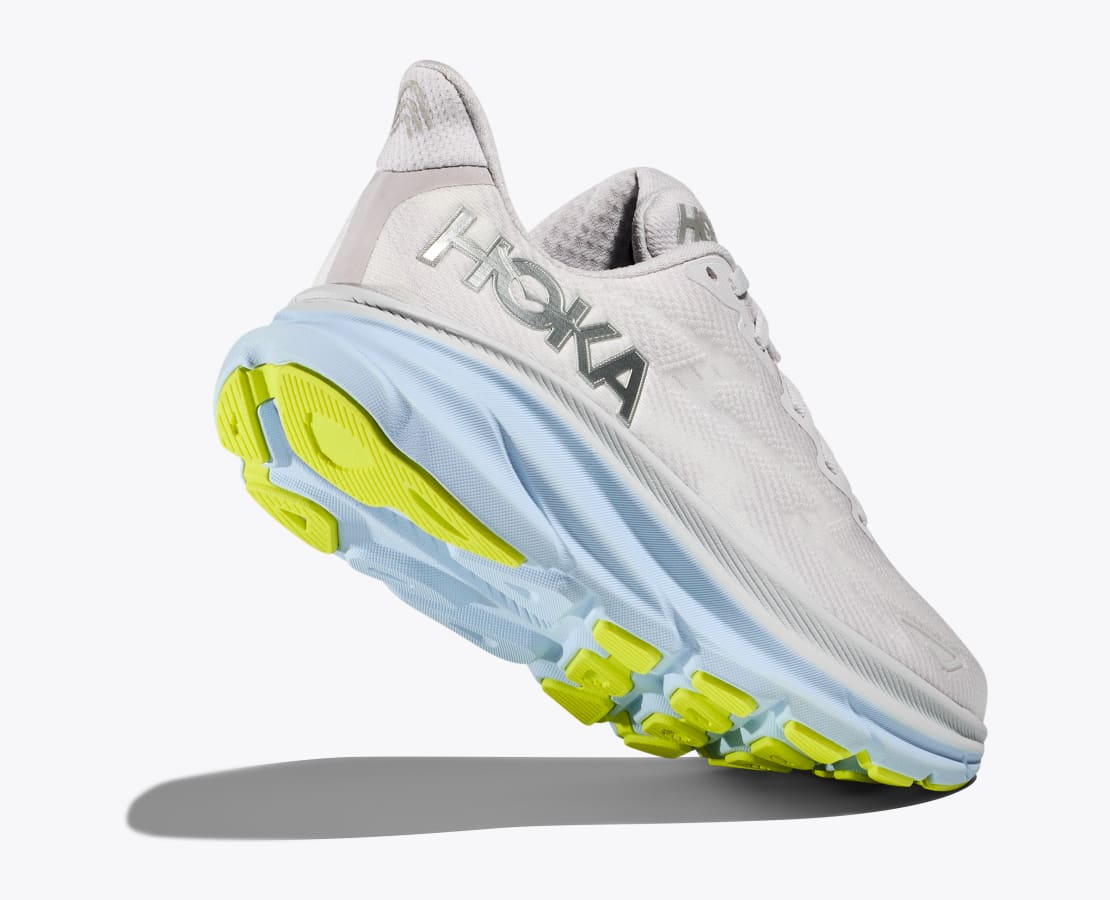 HOKA - Women's Clifton 9