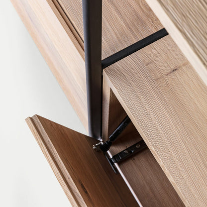janua | bc 06 room 68 shelving system | 3x3 grid oak + black