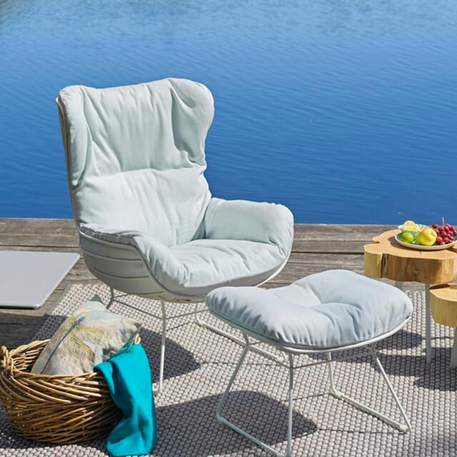 freifrau | leyasol outdoor ottoman | lopi beldi + grey white frame