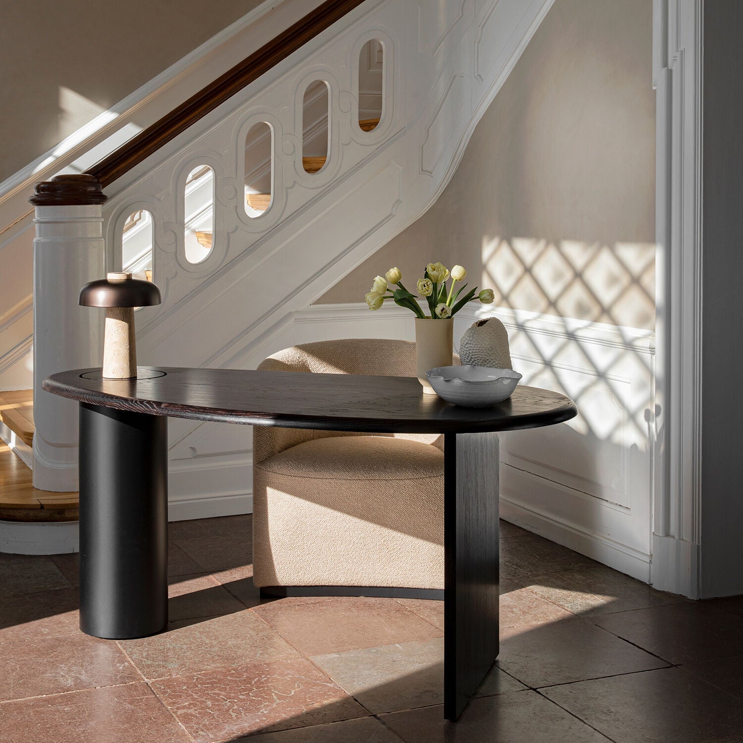 audo copenhagen (menu) | eclipse desk | dark oiled polished oak