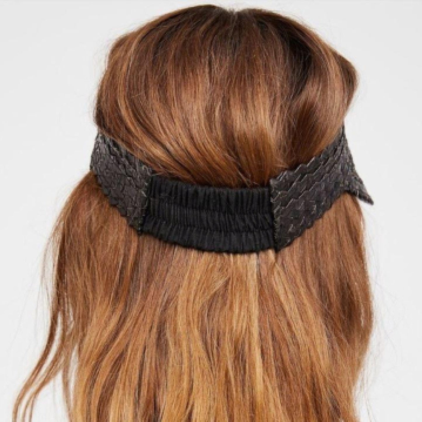 Black Straw Sun Visor