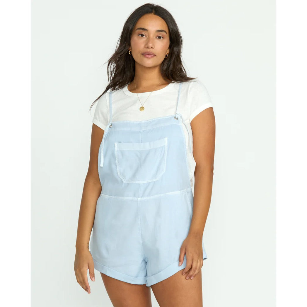 BILLABONG - WILD PURSUIT SHORT OVERALL | Washed Chambray