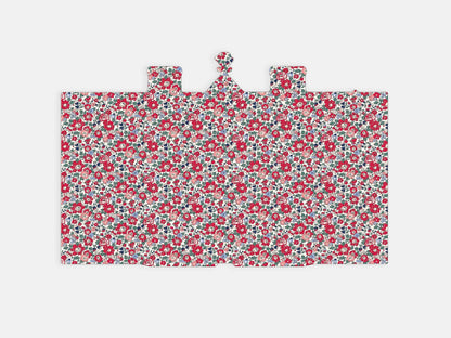 Liberty Tudor Building 750 Piece Shaped Puzzle