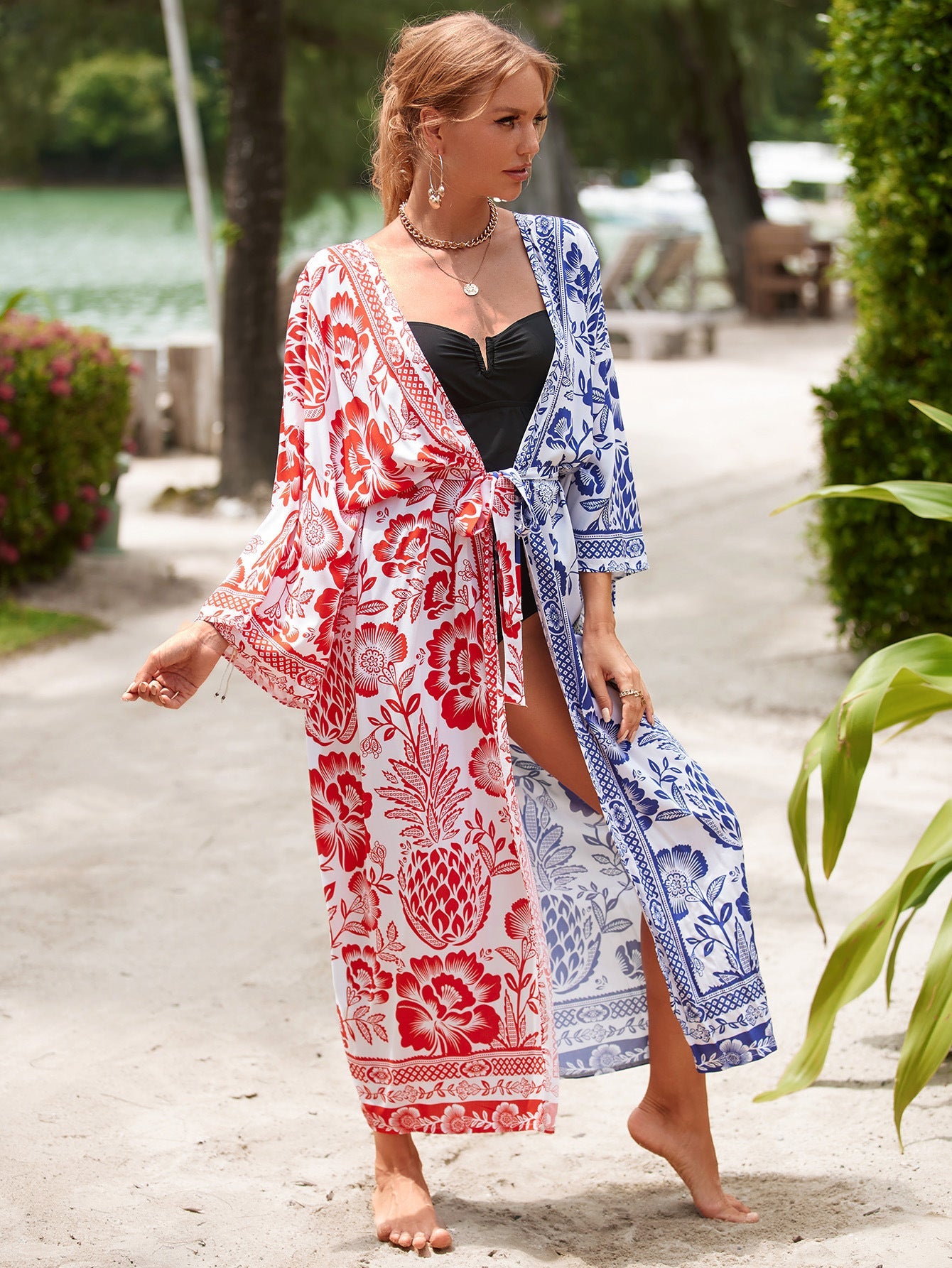 2023 New European and American Cotton Print Beach Jacket Sexy Sun Protection Cardigan Holiday Bikini Overshirt Women