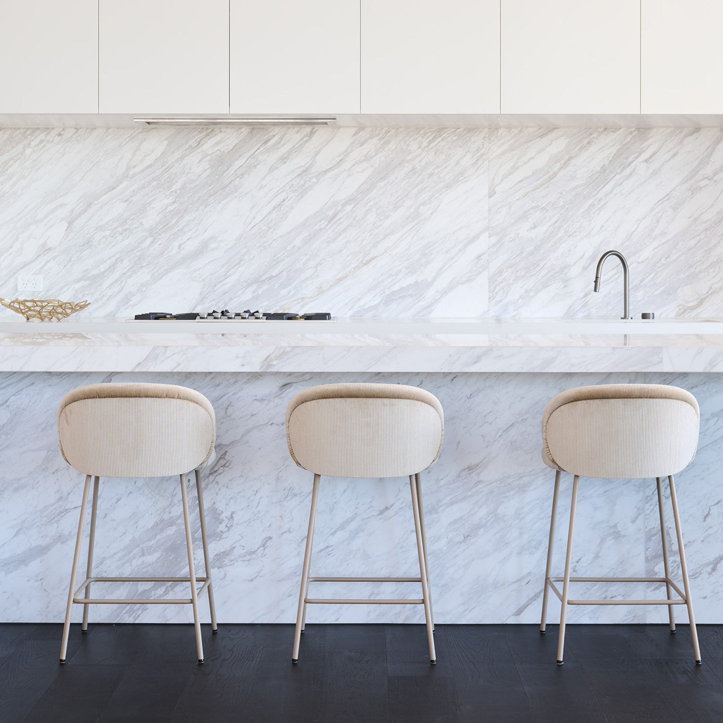 freifrau | ona kitchen stool 65cm | riga mastic + grey beige frame
