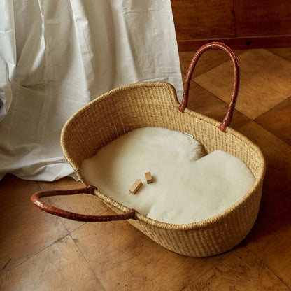 BINIBAMBA Sheepskin Snuggler - Chalk