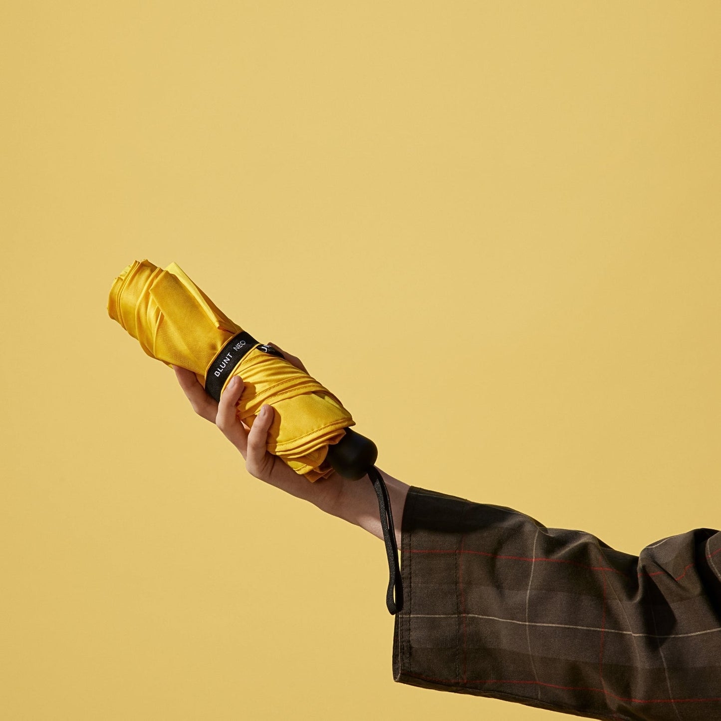 blunt | neo mini umbrella | citrus yellow