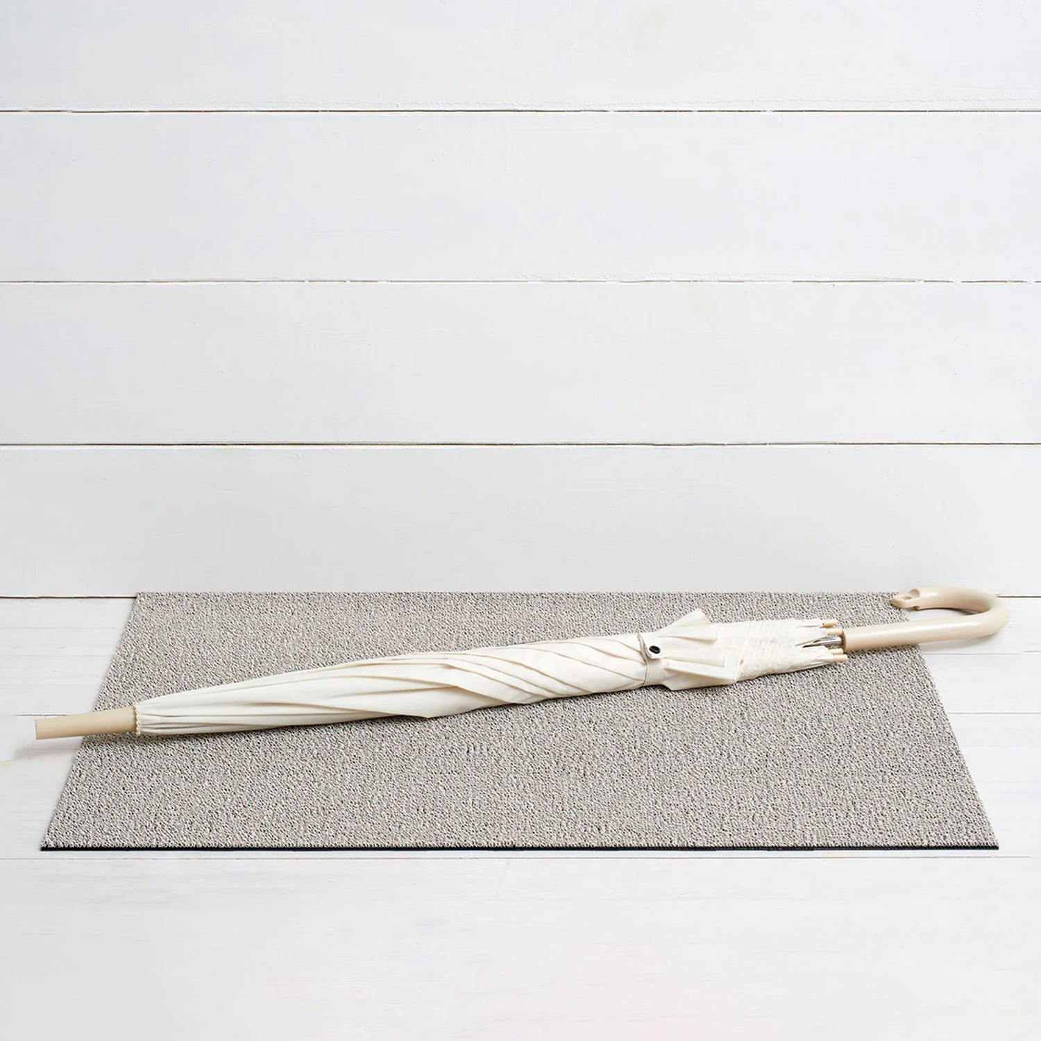 chilewich | shag doormat 46x71cm (18x28") | solid silk