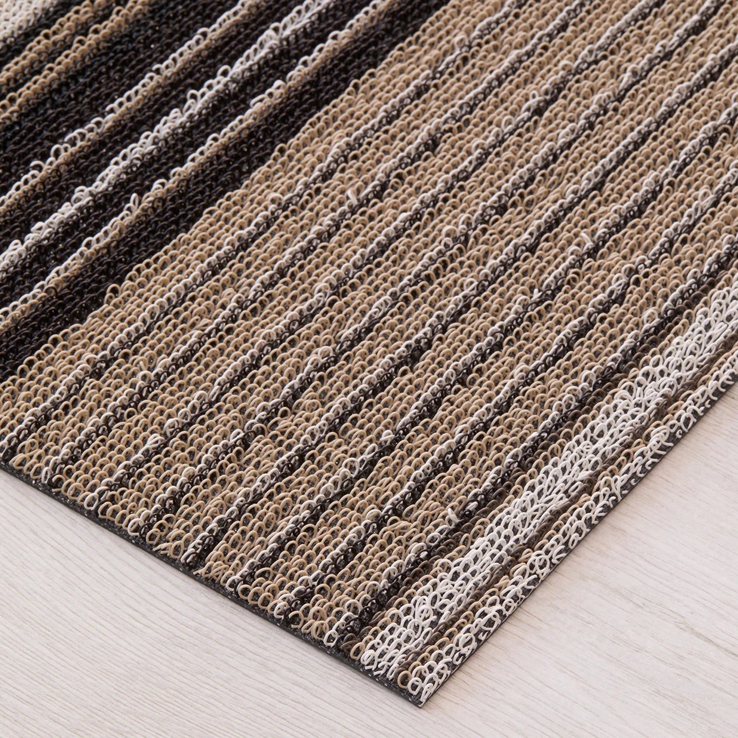 chilewich | shag doormat 46x71cm (18x28") | pleat stripe oyster