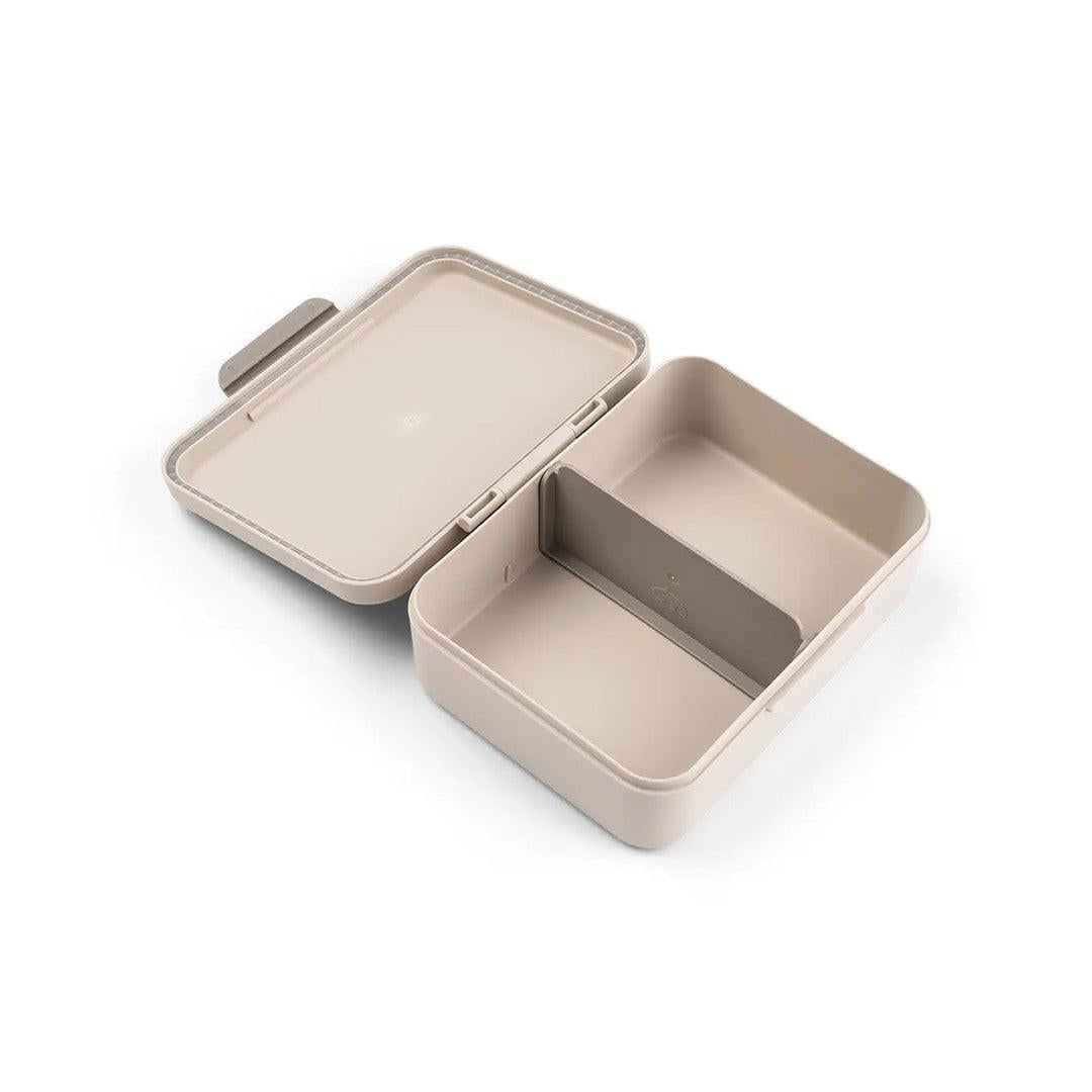 Done by Deer Lunch box w/divider - Celebration Sand