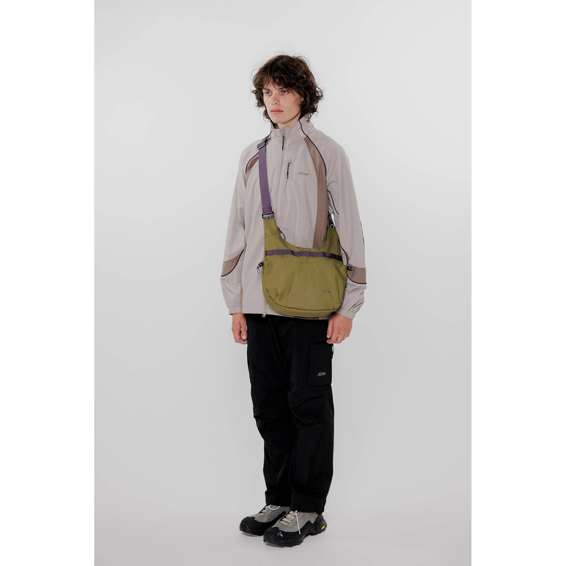 Bain Sling Bag