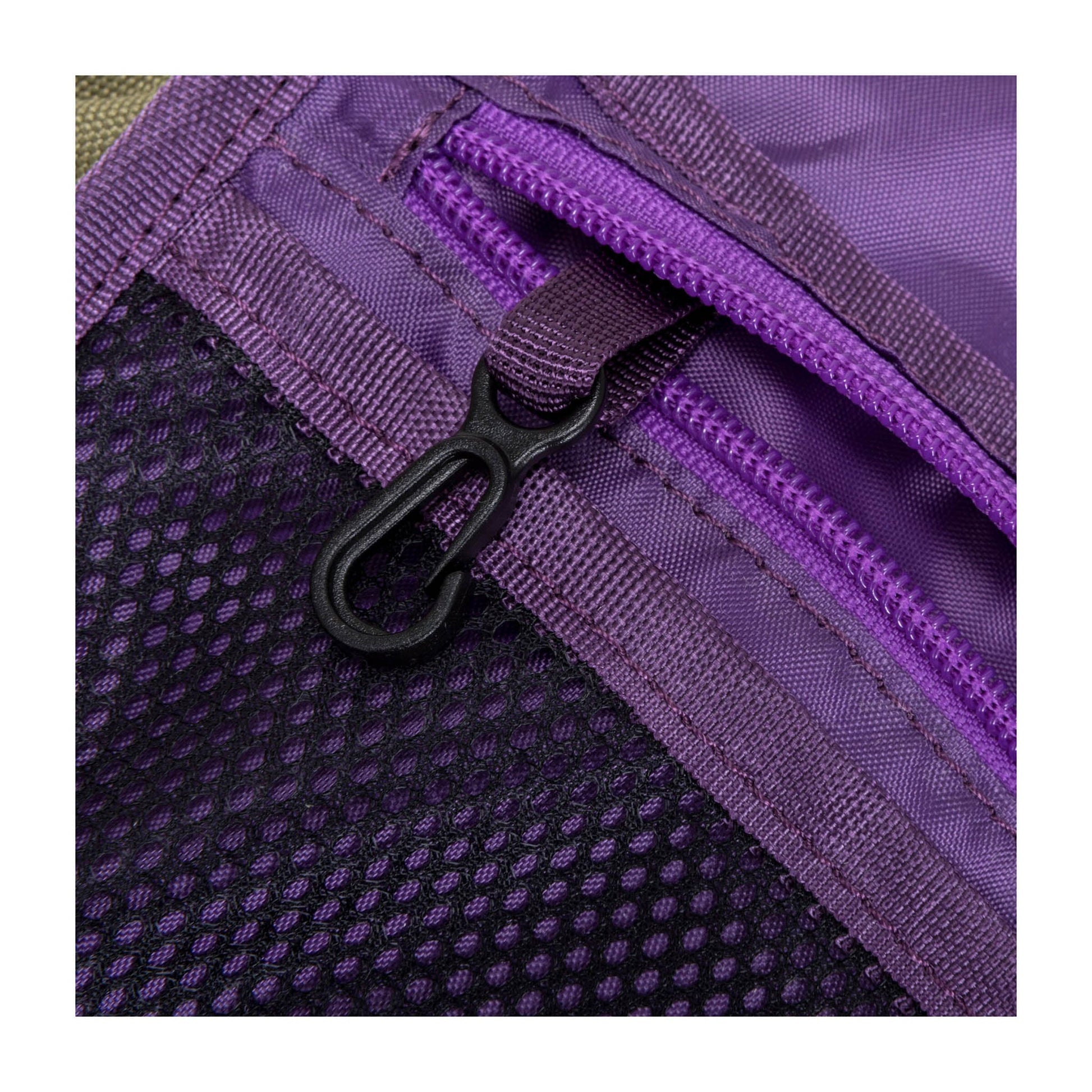 Bain Sling Bag