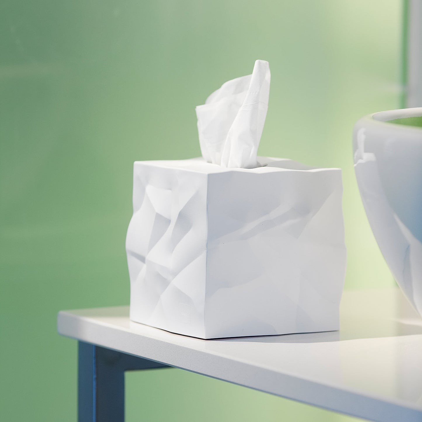 essey | wipy cube tissue box | white - LC