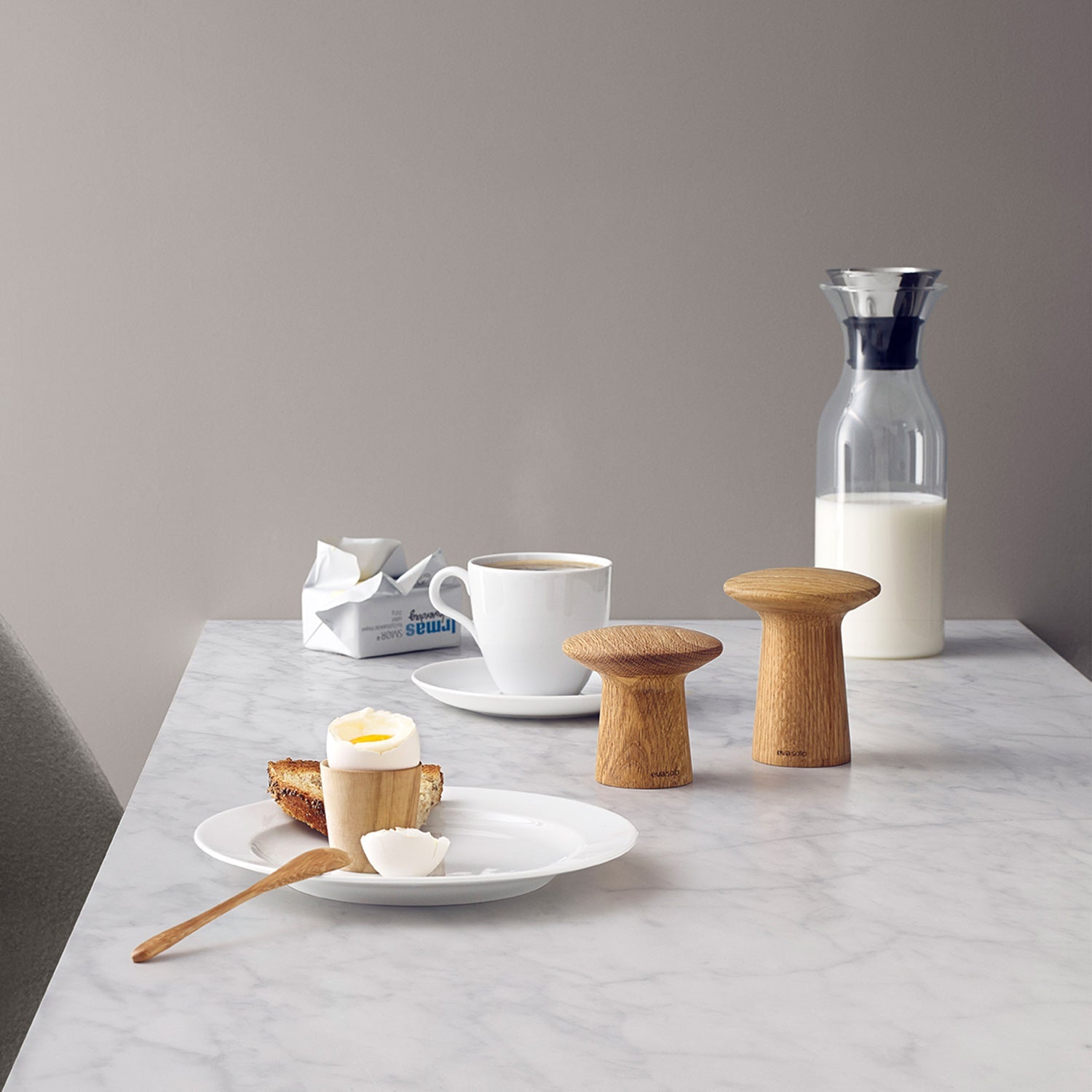eva solo | salt + pepper grinder | oak 7.5cm