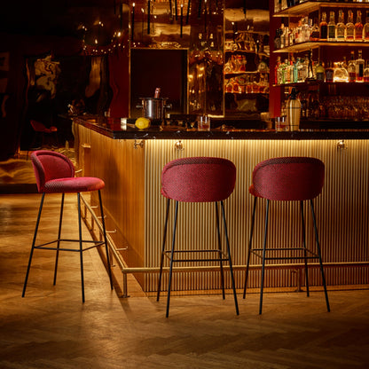 freifrau | ona barstool 82cm | wooden frame oak black | front - riga m1 noir 18 | back - gobelin eden