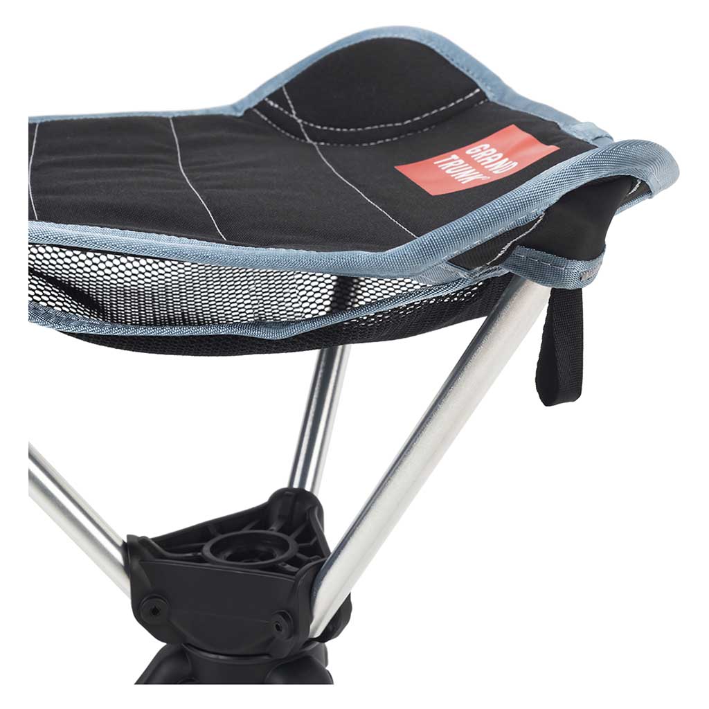 Compass 360° Stool