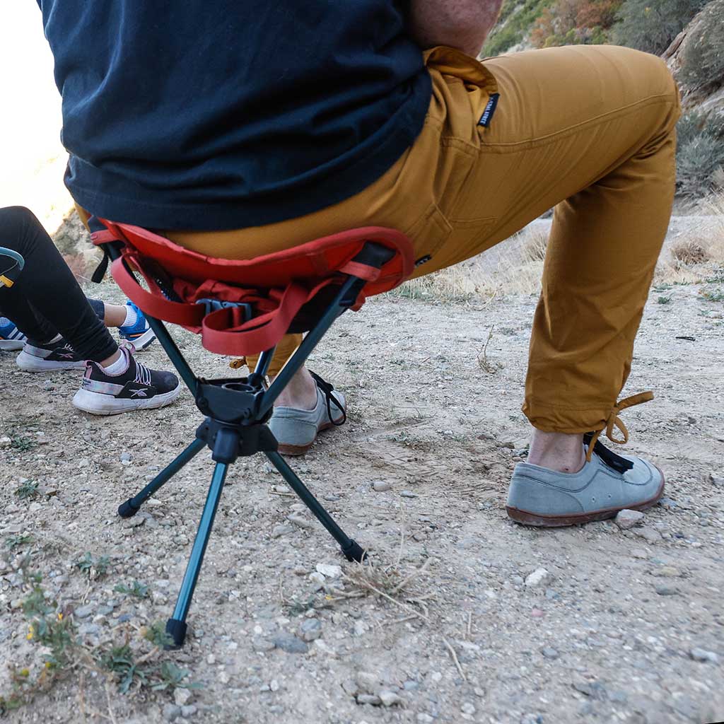 Compass 360° Stool