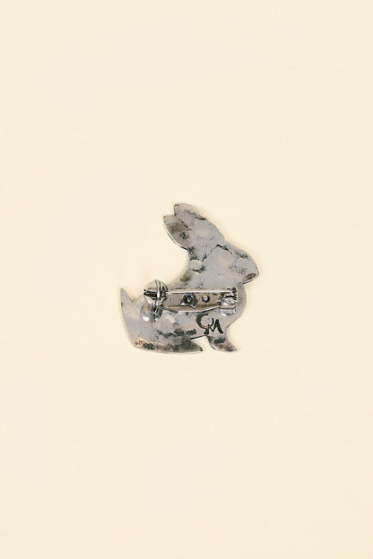 Munqa Rabbit Pin