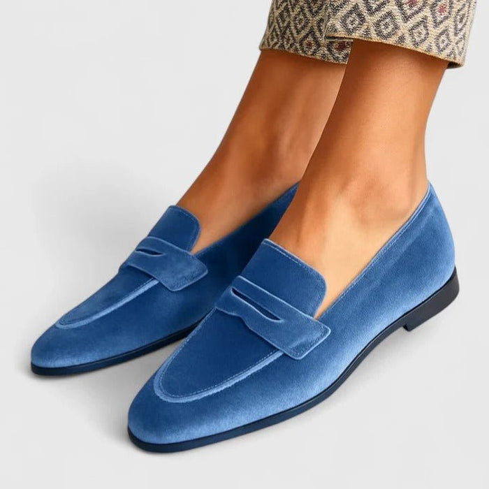 Olivia | Fløjlblå loafers