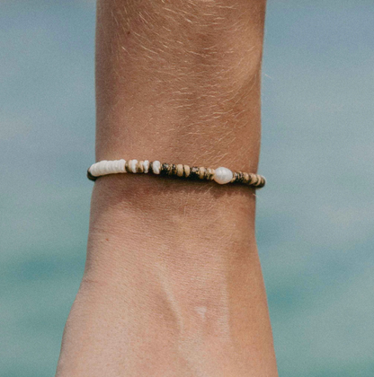 PINEAPPLE COCONUT WOOD BEADED BEACH BRACELET-COCBP-008