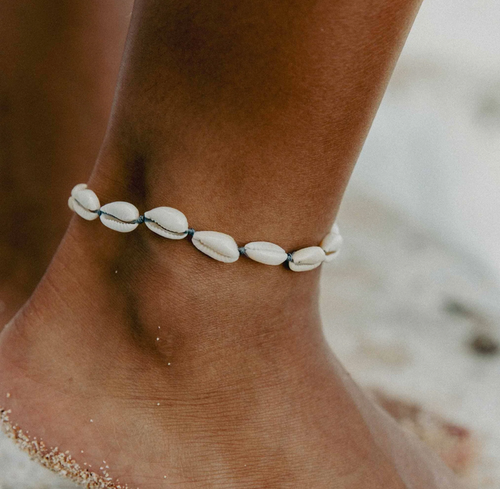 PINEAPPLE  LIVADI COWRIE SHELL ANKLET- LBEP-056