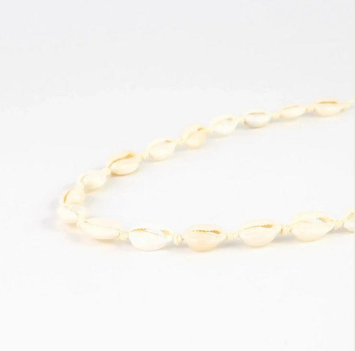 PINEAPPLE LIVADI COWRIE SHELL CHOKER NECKLACE- COWC-002 - CREAM