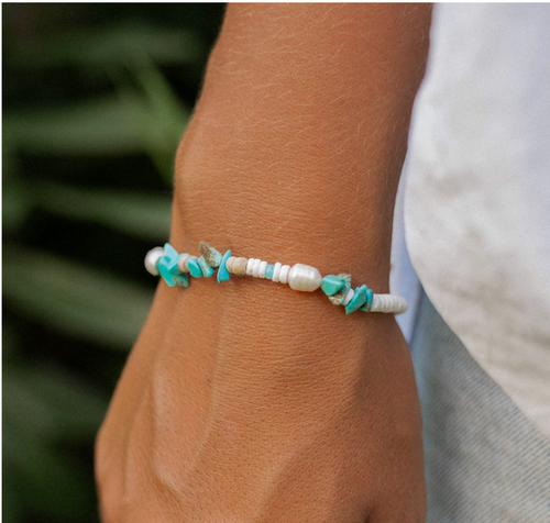 PINEAPPLE LOVE IS HERE NATURAL STONE, PEARL & SHELL BRACELET