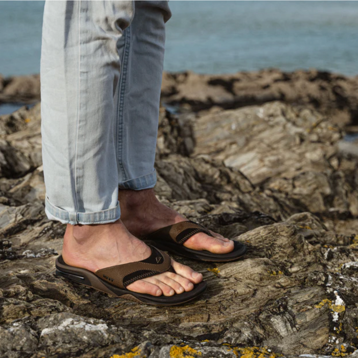 Reef fanning black /tan