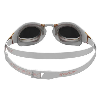 White Speedo Fastskin Hyper Elite Mirror Goggle (Asia Fit) with gold accents and dark mirrored lenses.