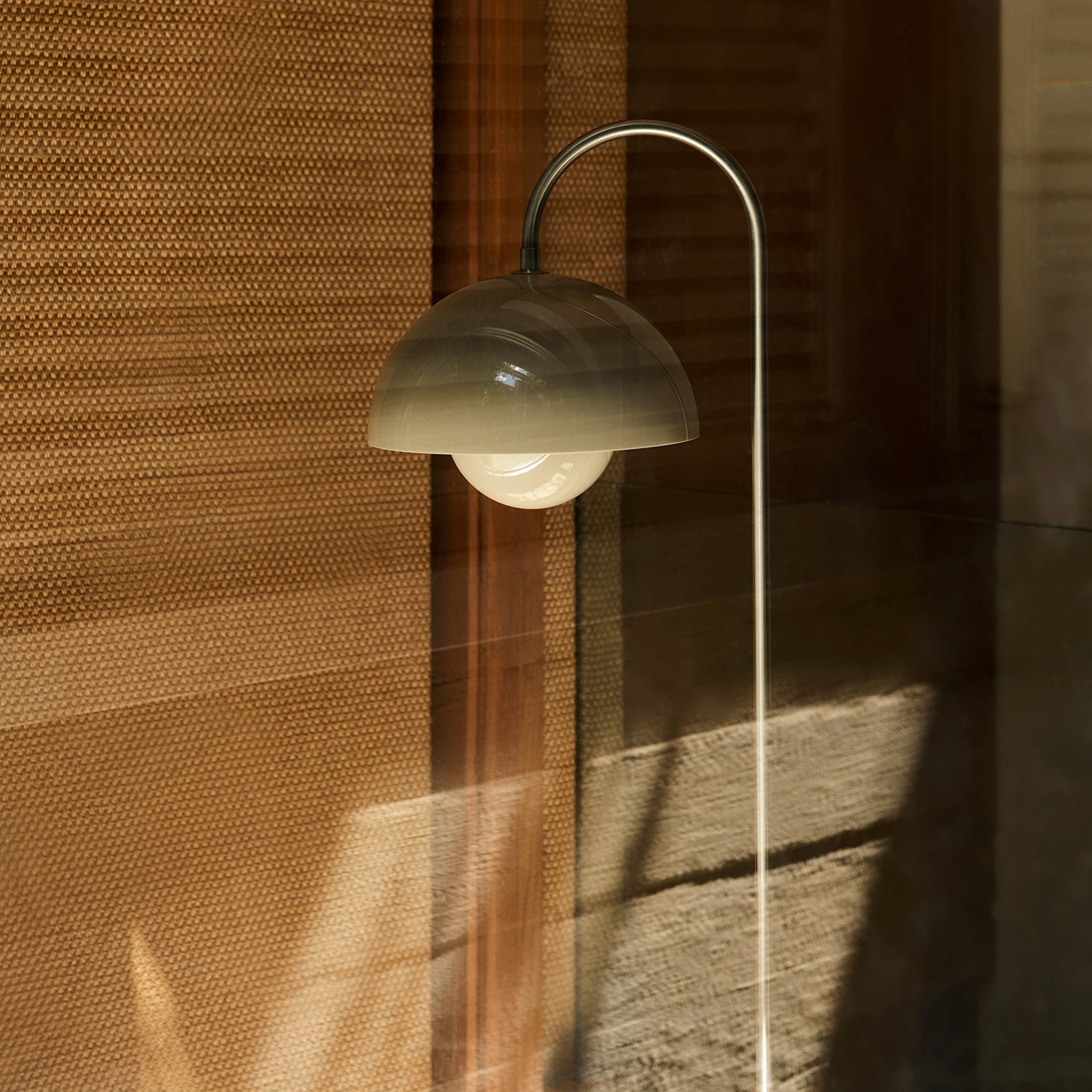 &tradition | flowerpot VP12 floor lamp | grey beige
