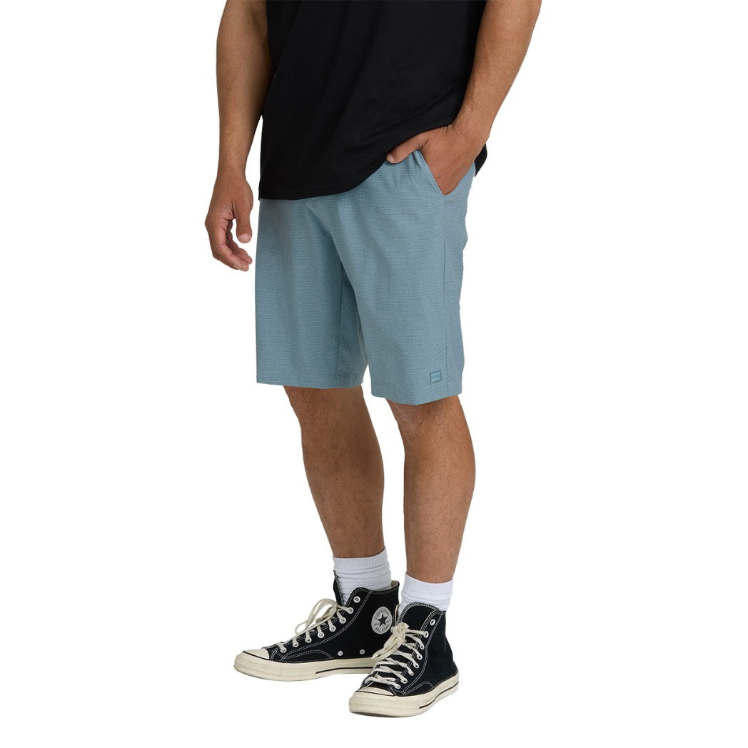 BILLABONG - CROSSFIRE MID SUBMERSIBLE 19" SHORTS | Blue Fog